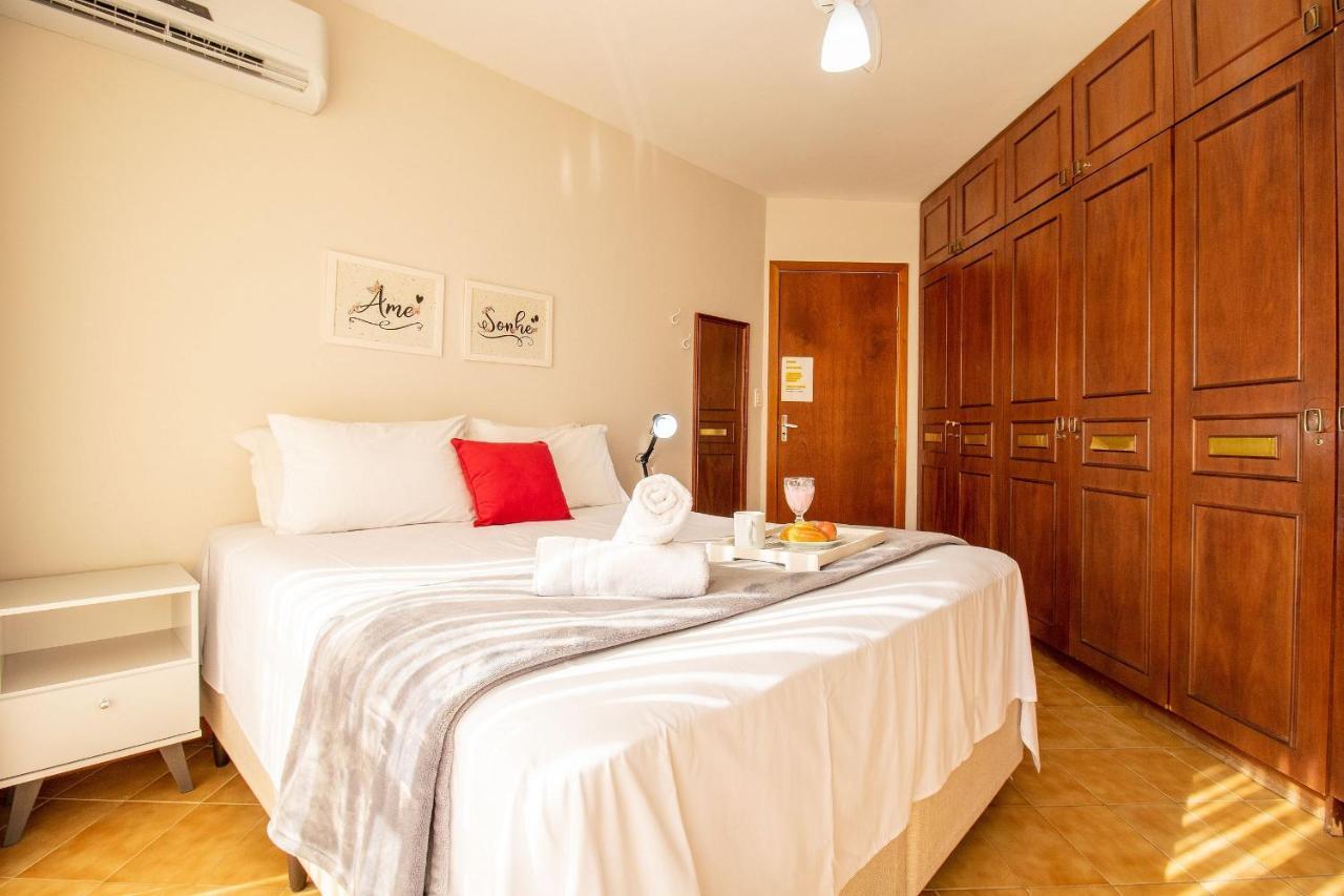Prg111 - 4 Dorm, Climatizado, Prox A Av. Brasil Apartment